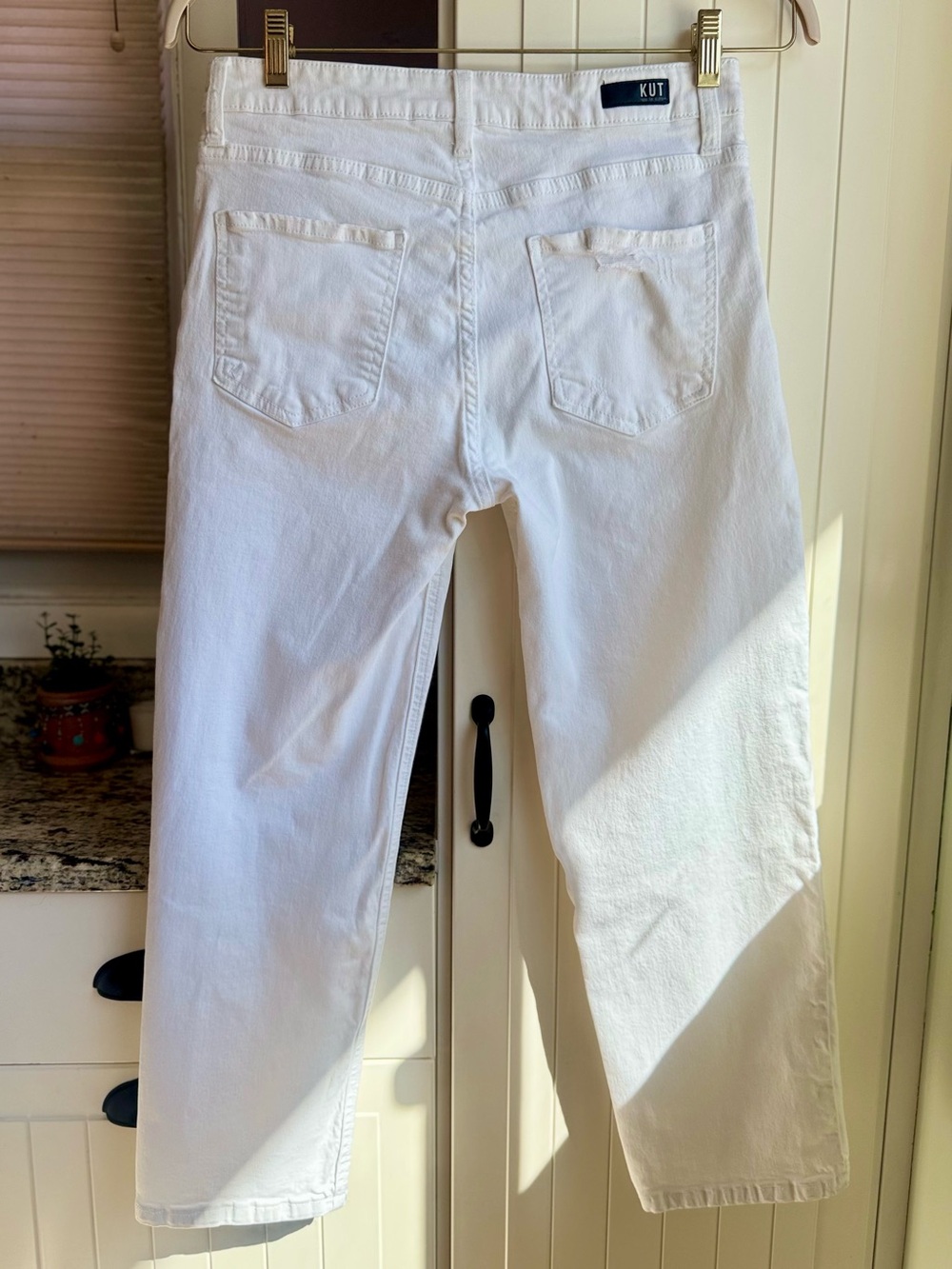 KUT from the Kloth White Ankle Straight Leg Jeans Size 8 KP129TK35 Stretch - Picture 3 of 10